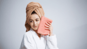 How to use a hair towel